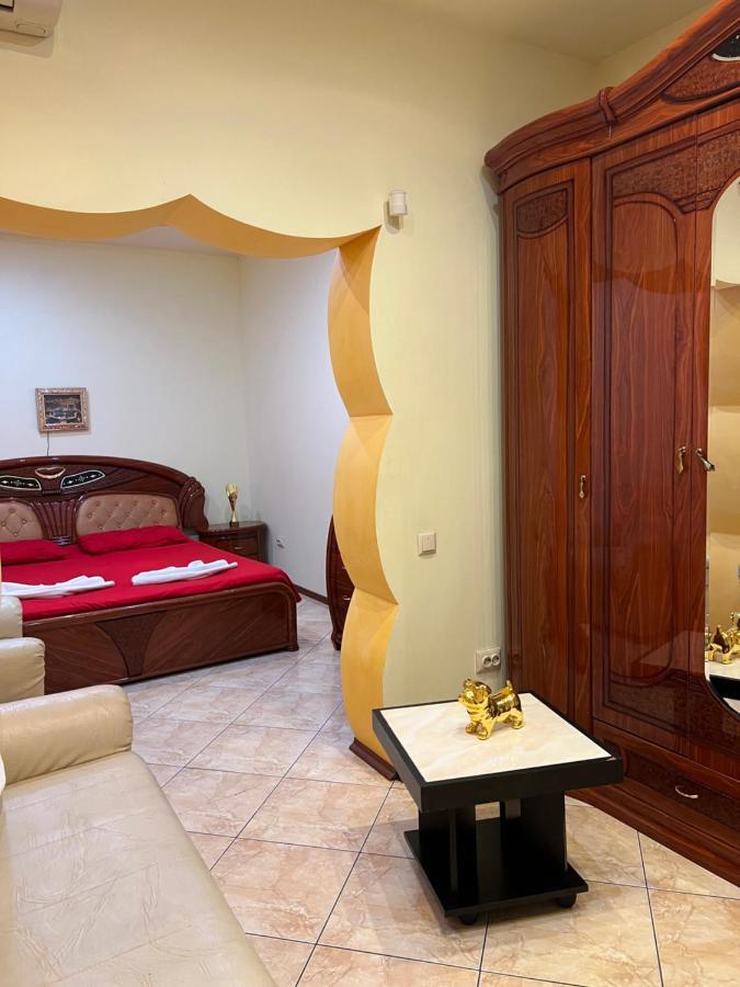 Aurora Boutique-Studio Premium Bed & Breakfast Bucharest Exterior photo